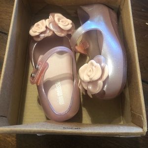 Mini Melissa size 7
